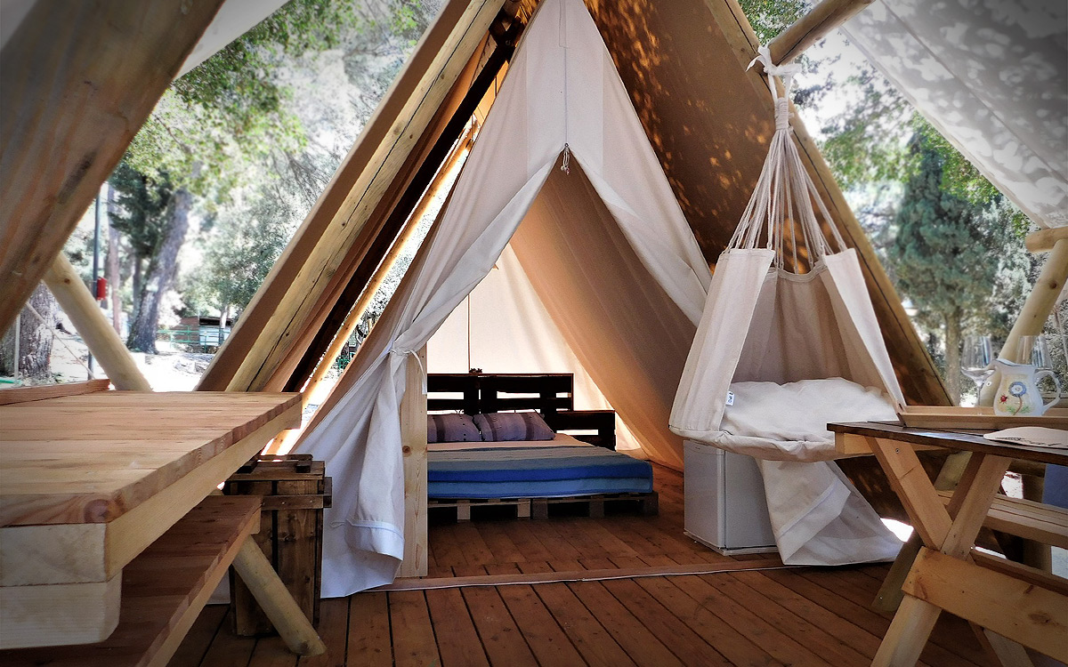 camping tente aventure