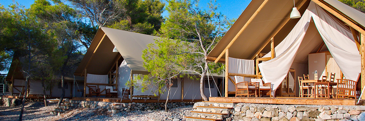 tente glamping confort luxe été